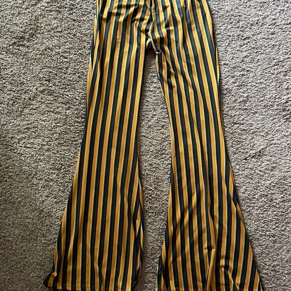 Cotton Bleu - Picture 1 of 10